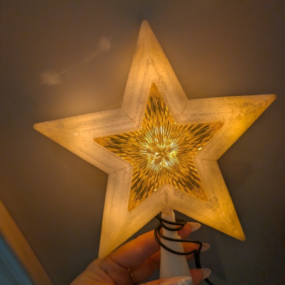Light-Up Star Tree Topper in Cream and Gold - Picture 9 of 9